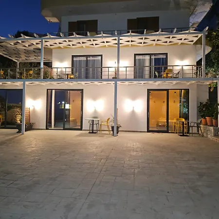 Ardit Seaside Rooms Sarandë Buitenkant foto