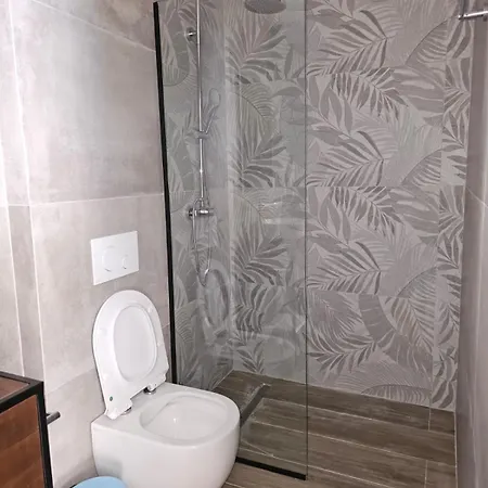 Ardit Seaside Rooms Sarandë Buitenkant foto